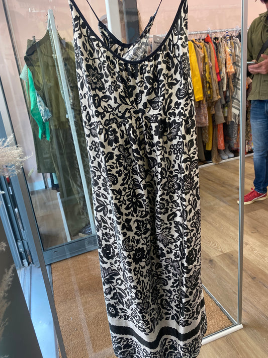 Robe en soie T.38