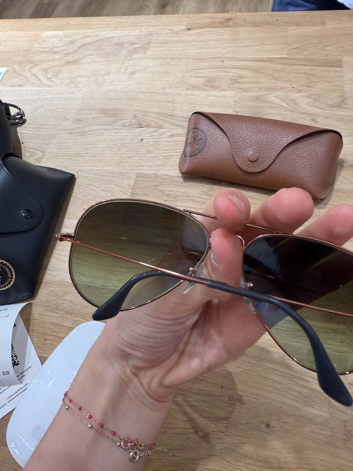 Lunettes de soleil Ray-Ban détail bronze TU