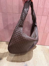 Sac cabas marron glacé tressé 10/10