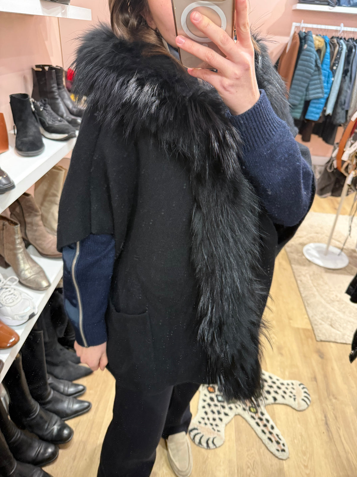 Cape noire Rizal T.M cachemire