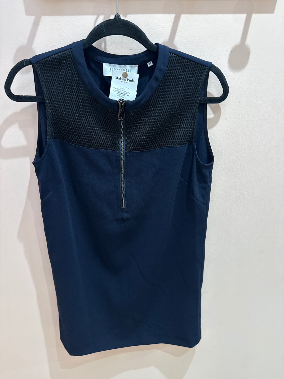 robe bleu marine débardeur apostrophe Taille 38