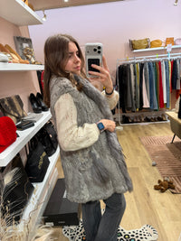 Veste sans manches vraie fourrure 18/08 T.unique