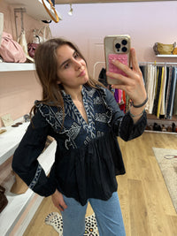 Blouse noire ML Bérénice broderie blanche T.S 01/07