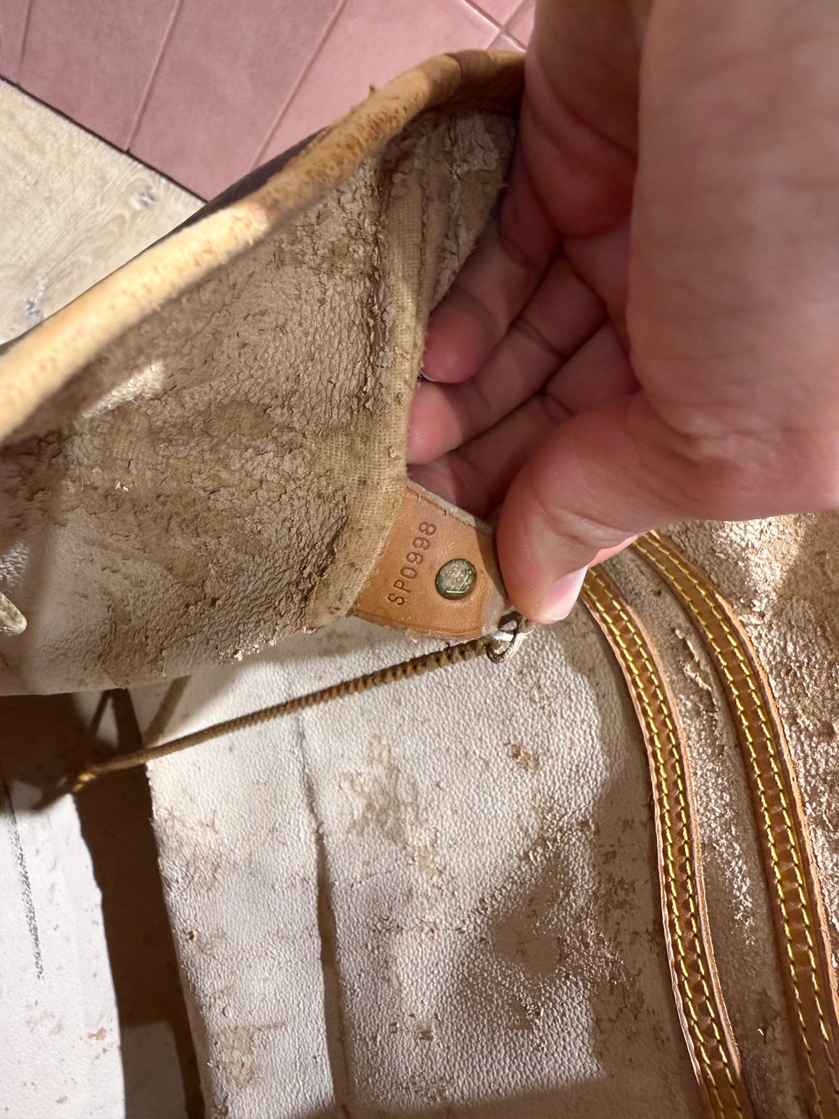 Louis Vuitton bucket sac