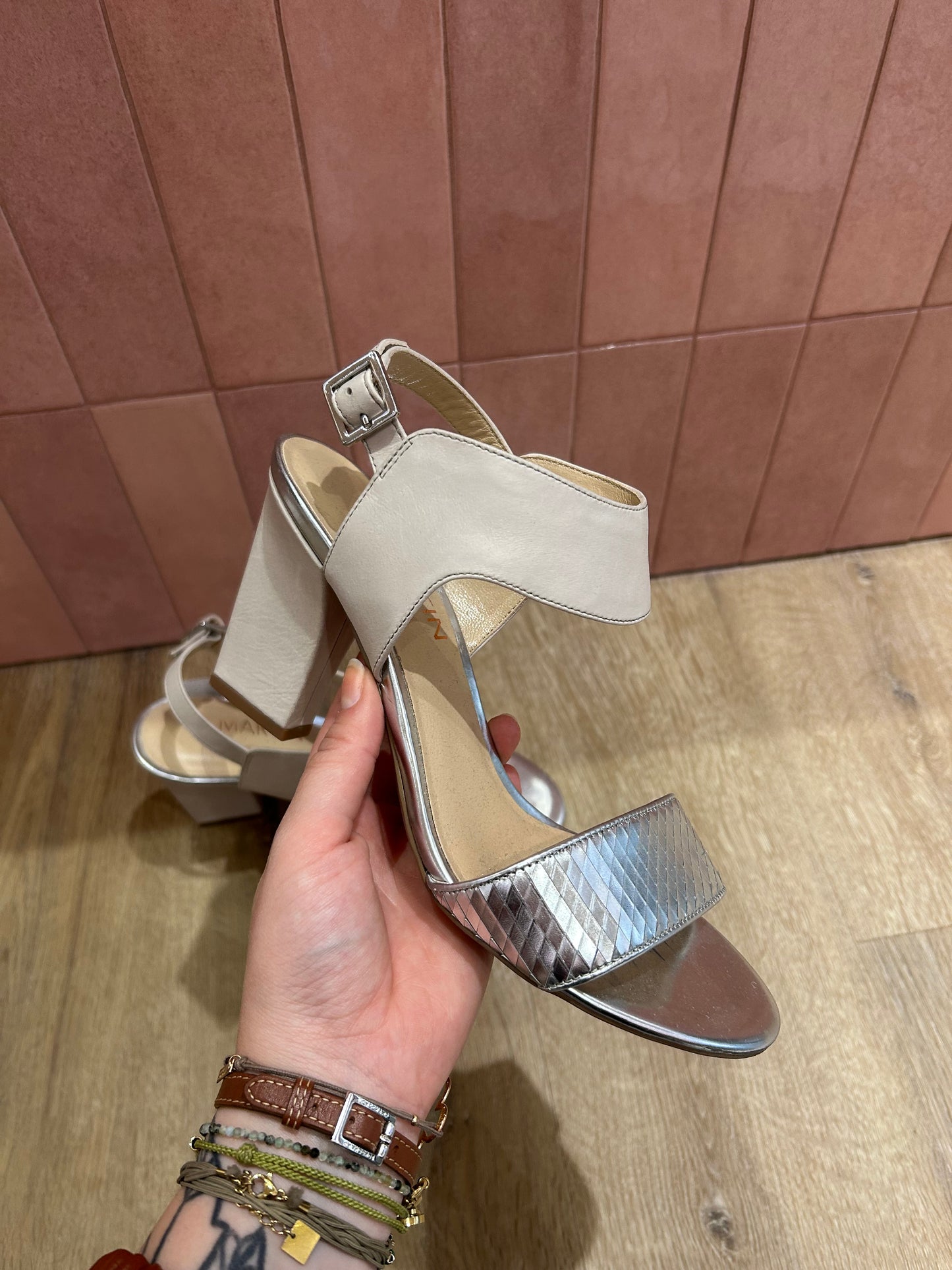 Sandales à talons JB Martin Taille 39