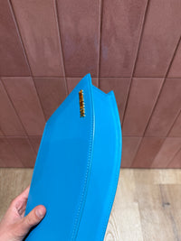 Sac Jacquemus bleu roi 11/06