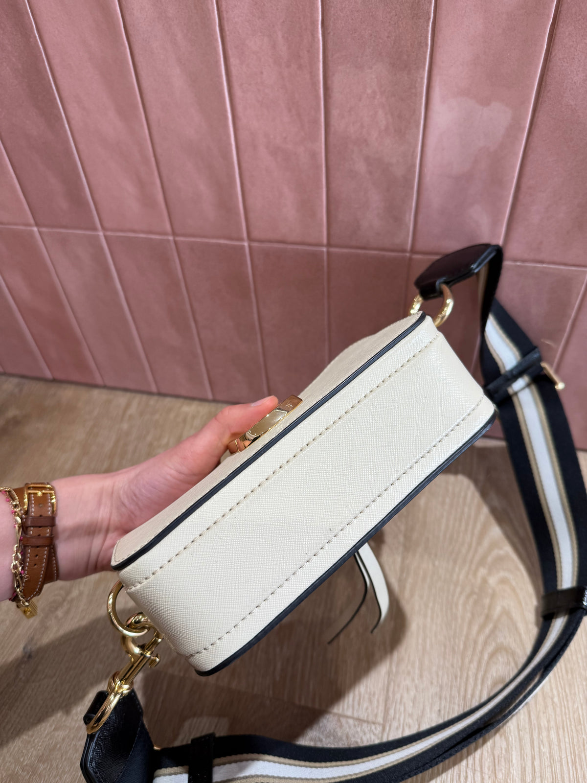 Sac Marc Jacobs beige noir