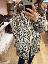 Manteau en fourrure Maje T.S blanc et noir 04/09
