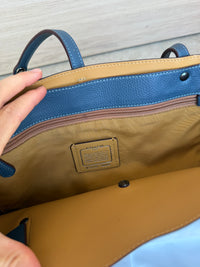 Sac coach en cuir bleu 16/08