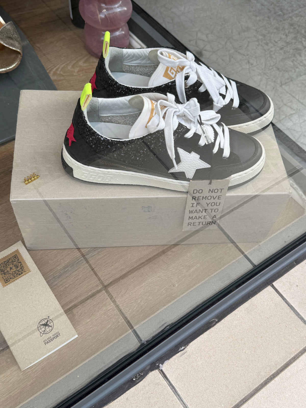 Baskets Noires Golden Goose 37