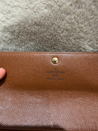 Porte-feuille Louis Vuitton 18/08