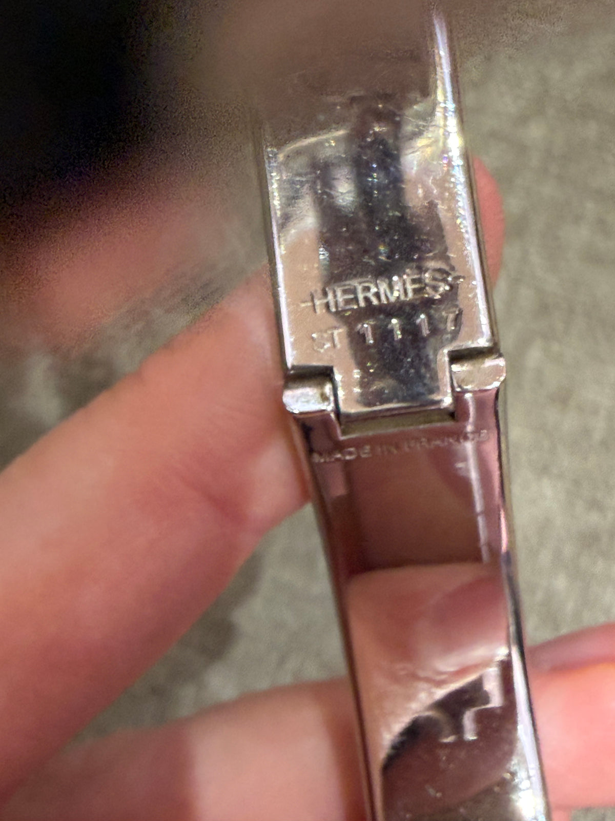 Bracelet noir Clic Hermès, finition argentée 19/10