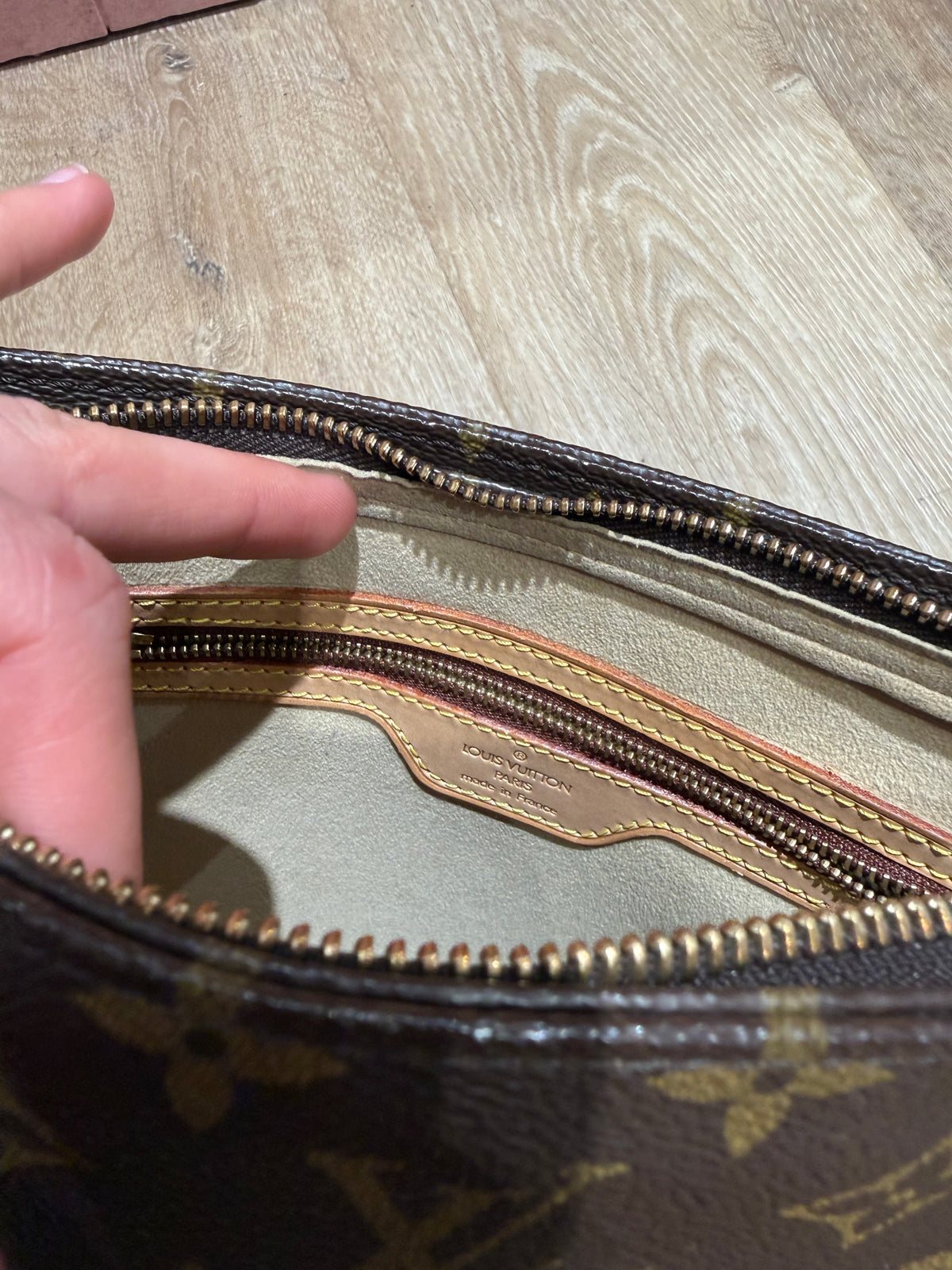 Sac Louis Vuitton looping