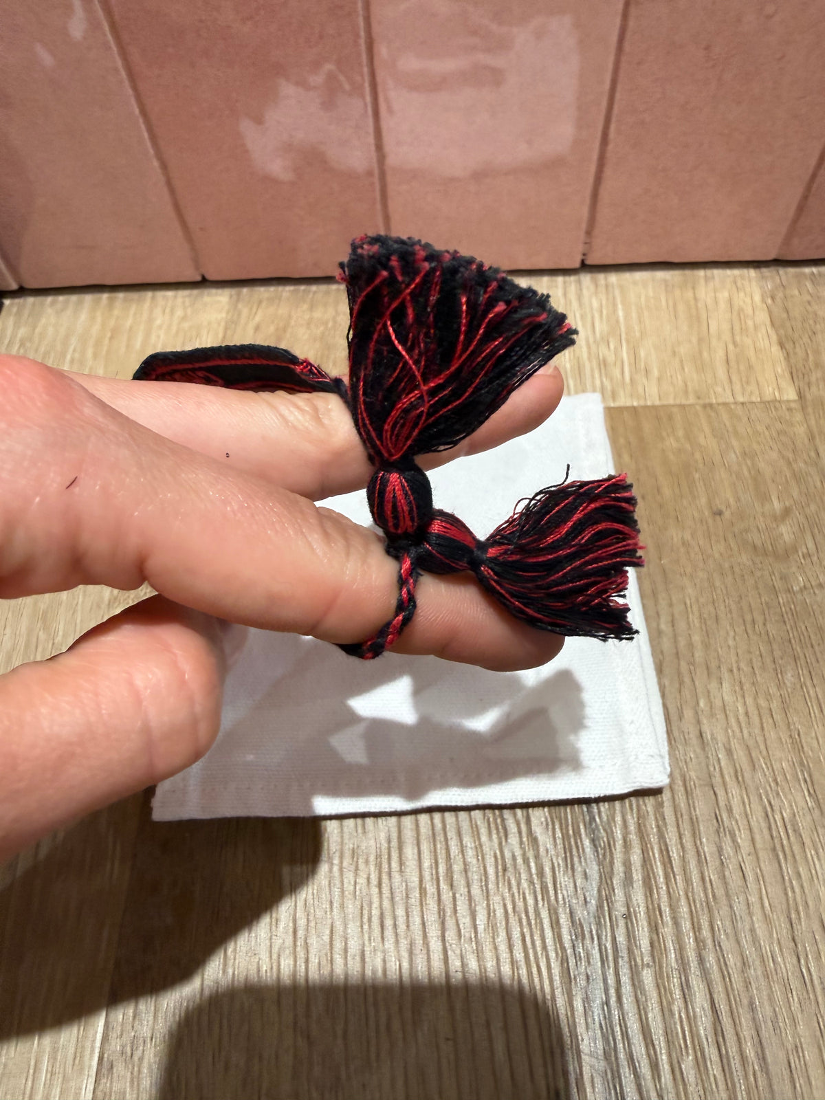 Bracelet rouge Dior 01/06