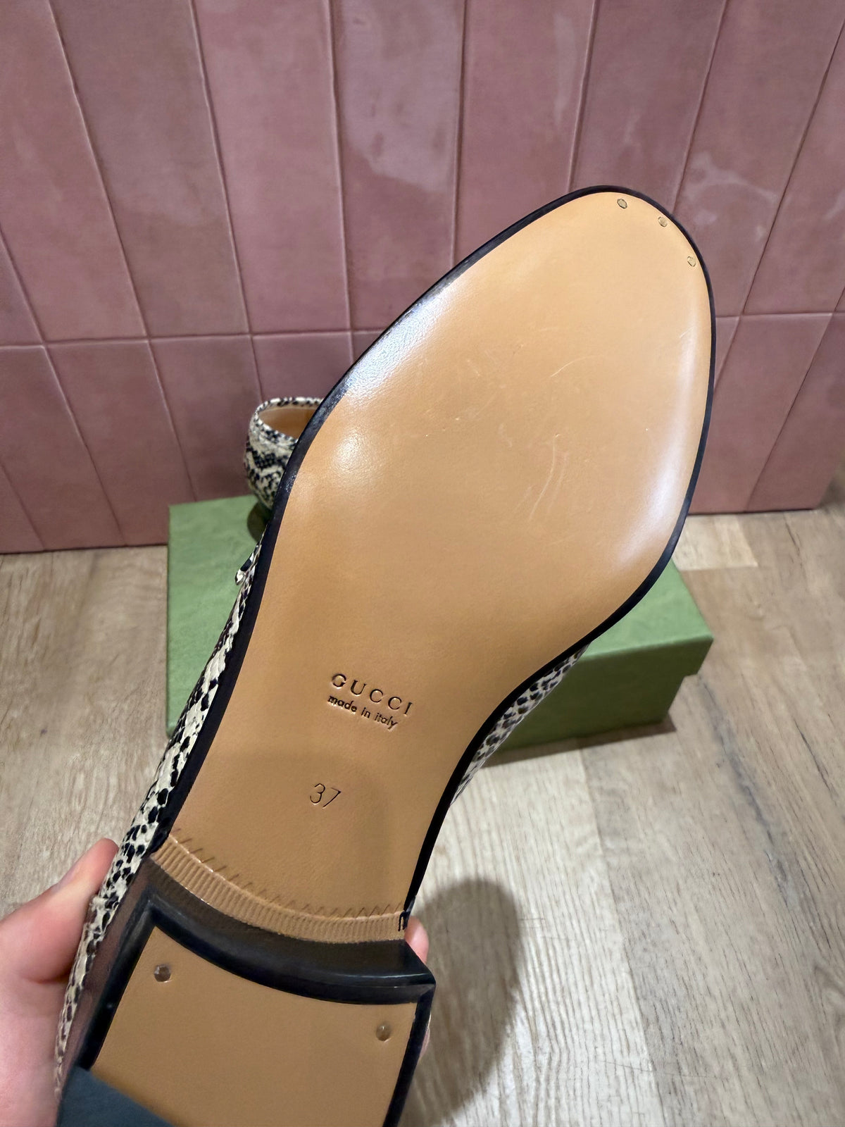 Mocassins Gucci T.37 10/06