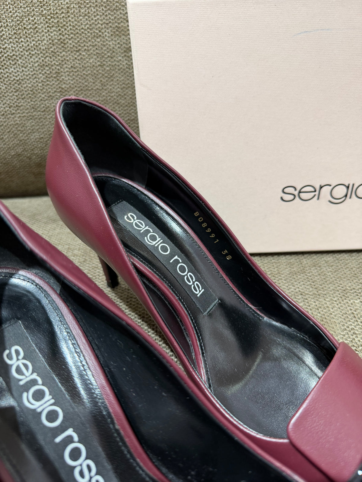 Escarpins noirs Sergio Rossi T.39 01/09