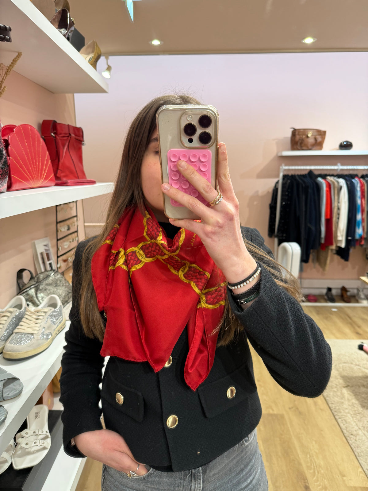 Foulard Chanel rouge TU
