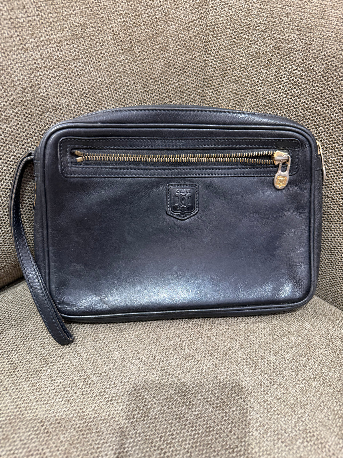 Pochette noire en cuir Céline 18/09