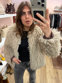 Veste beige à froufrous Grugmama T.S 20/09