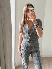 Combinaison léopard noir blanc IKKS T.36