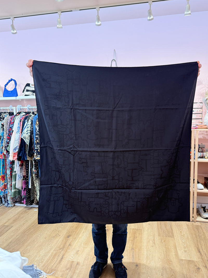 Foulard Hermès coton soie noir + boîte