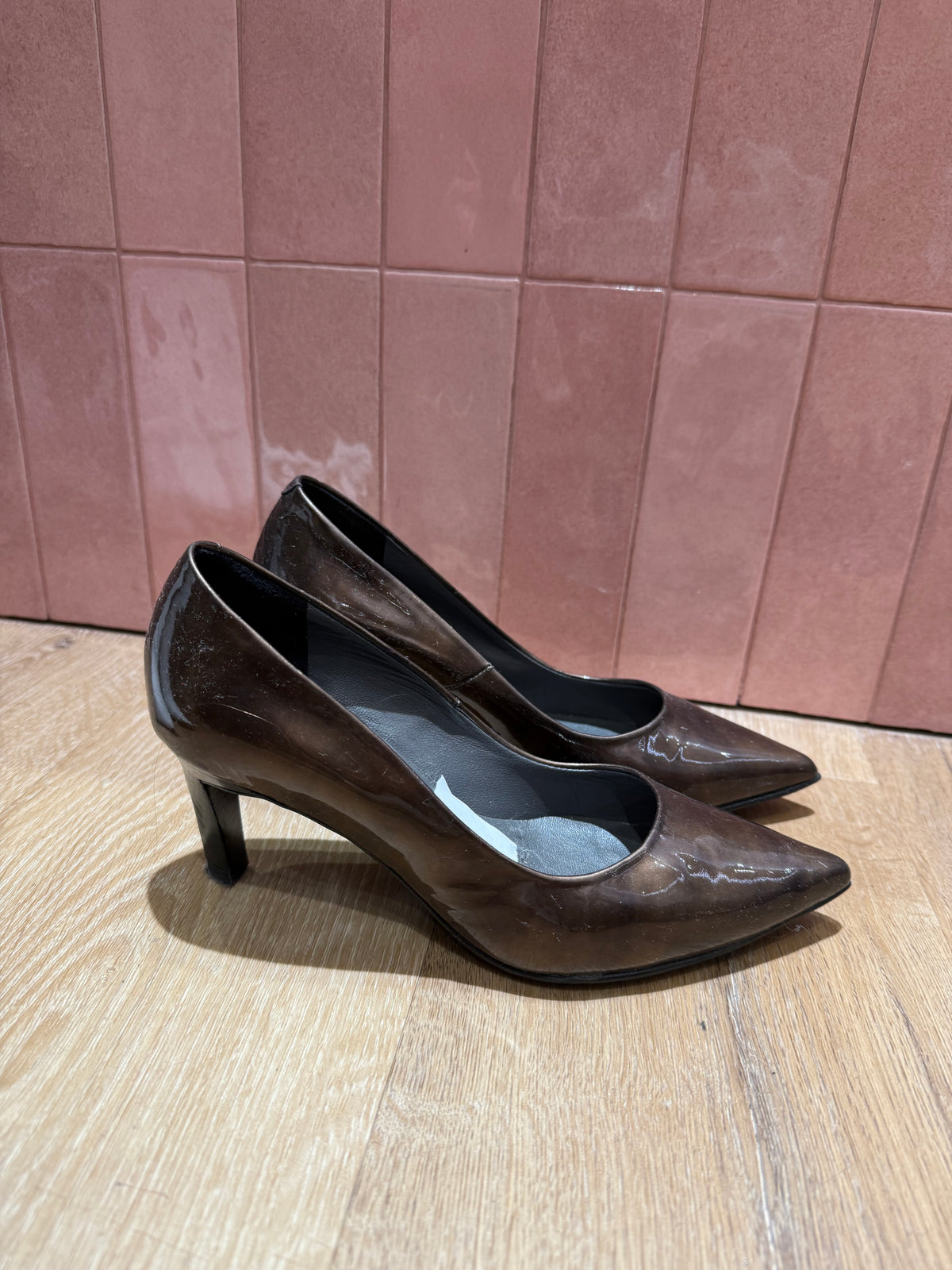 Escarpins à talon marron T.36