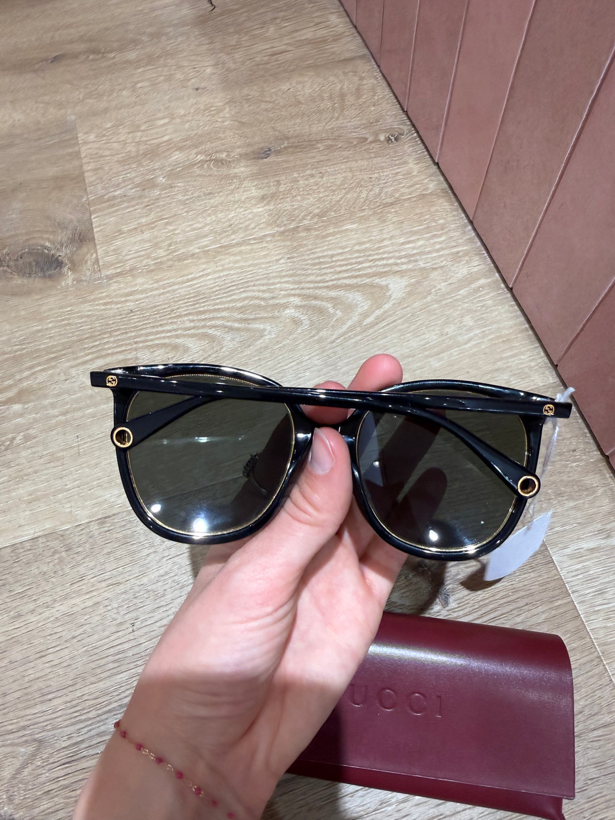 Lunette noir Gucci 30-05