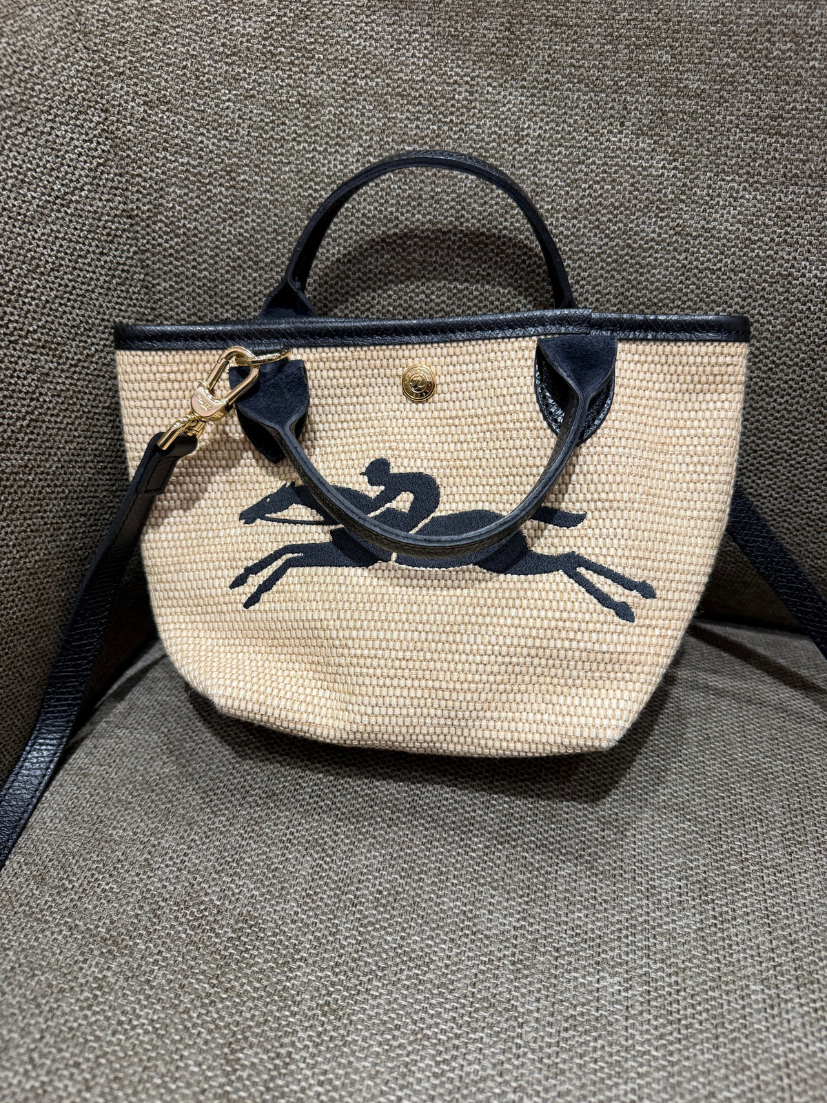Sac beige en raphia à bandoulière — Longchamp 21/10