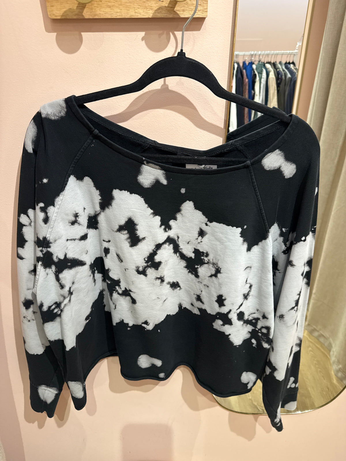 Sweat-shirt noir et blanc Jeanne Voulant T.L