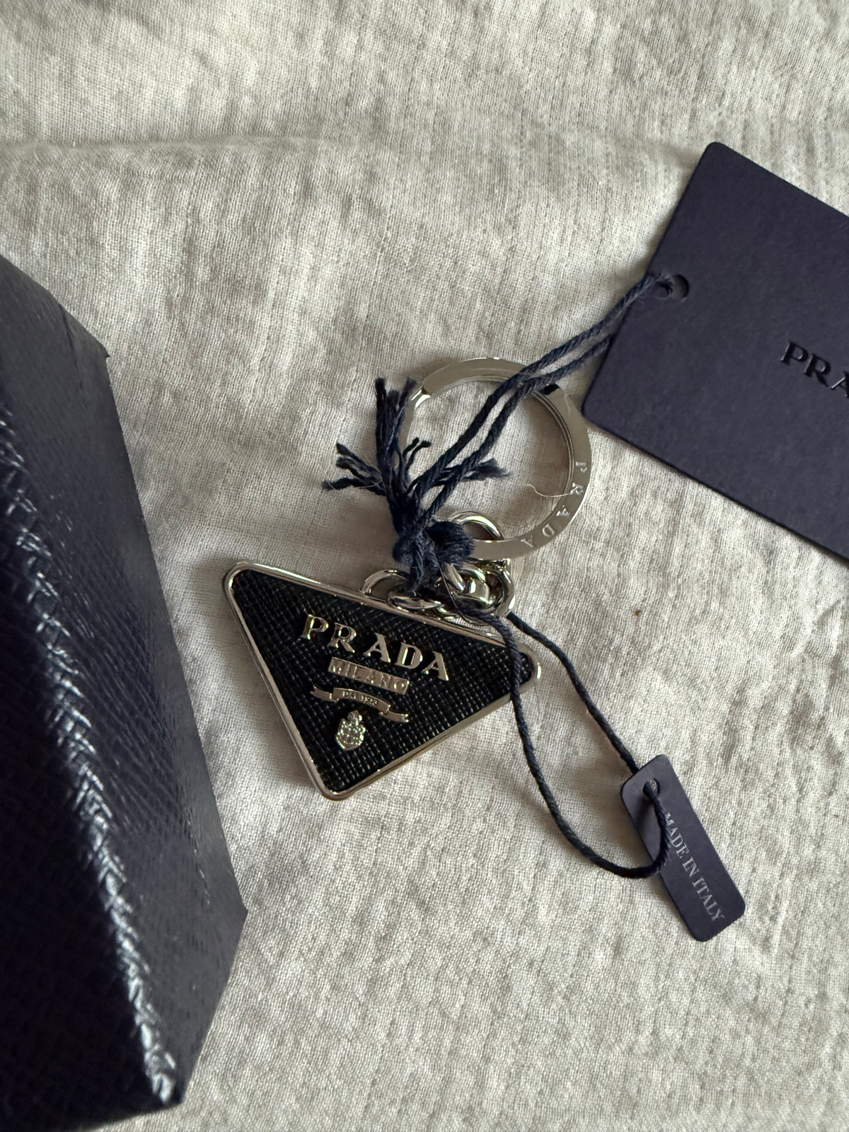 Porte-clés Prada neuf 27/07