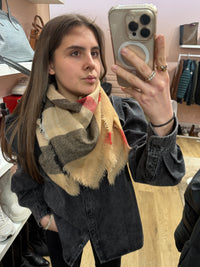 écharpe beige en laine burberry