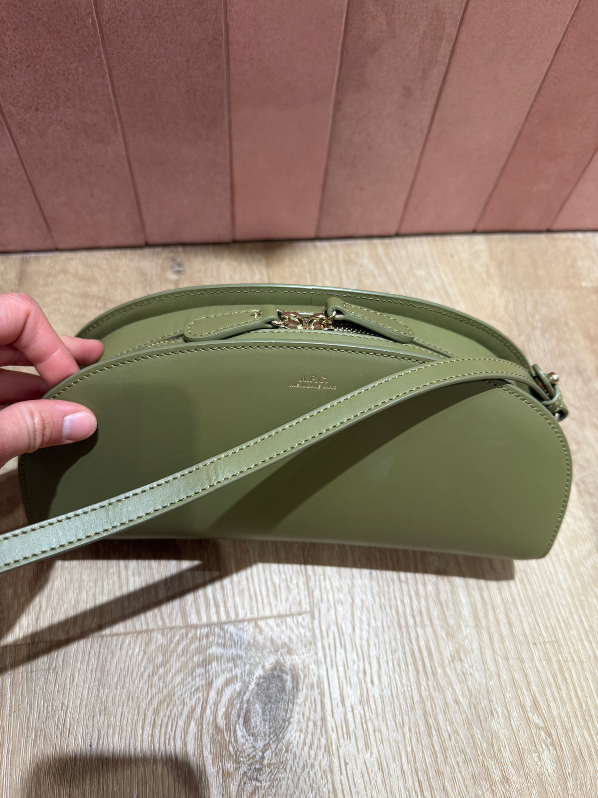 Sac vert APC très bon état