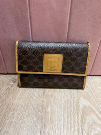 Porte-feuille Céline monogramme 08/08