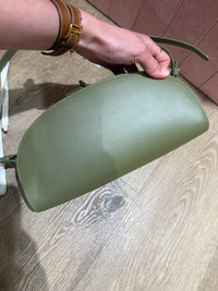 Sac vert APC très bon état