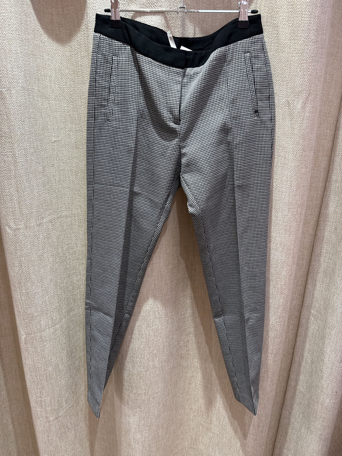 Pantalon noir blanc carreaux T.36