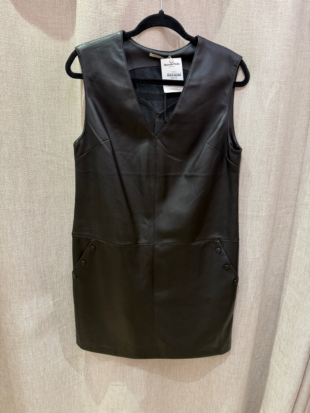 Robe noire simili Elora T.36