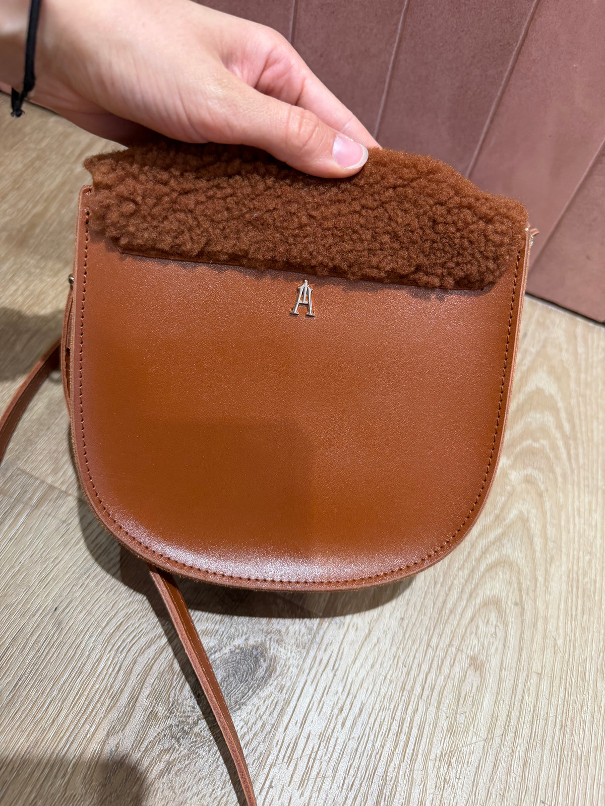 Sac camel effet moumoute Craie 28/08