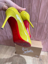 Louboutin escarpins 39,5