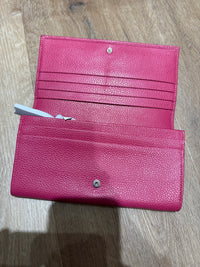 Portefeuille rose en cuir Longchamp
