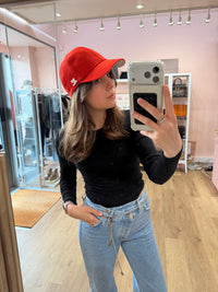 Casquette rouge Courrèges 17/09
