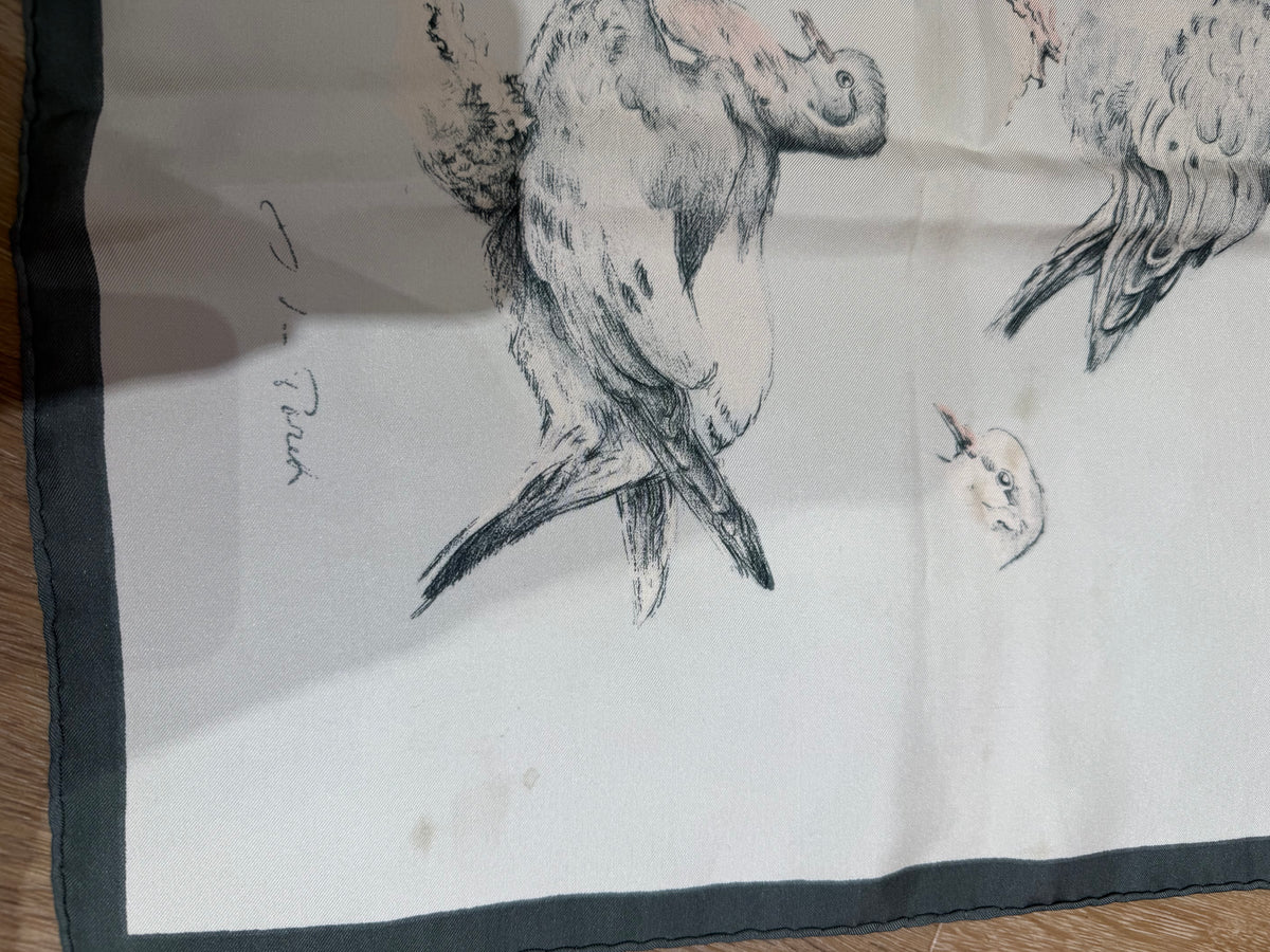 Hermès Foulard en soie avec boîte 28/07