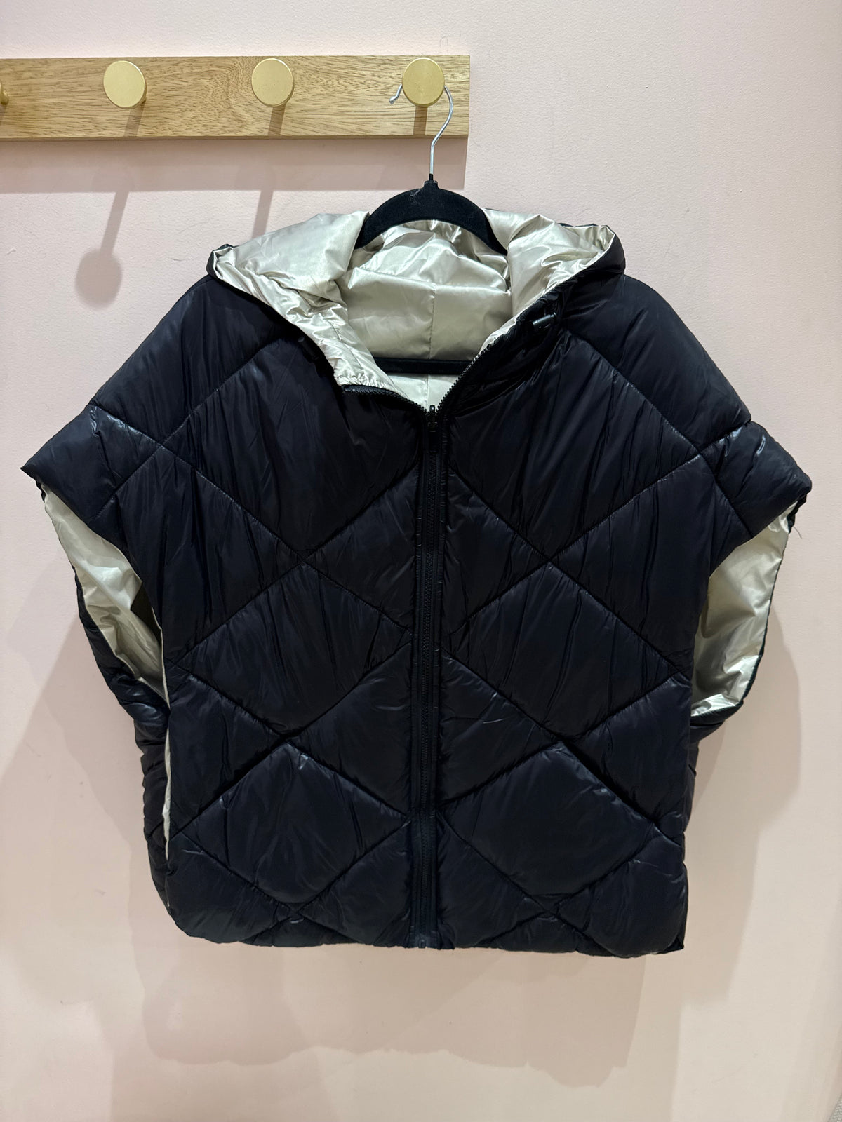 Veste sans manches escandelle T.U réversible