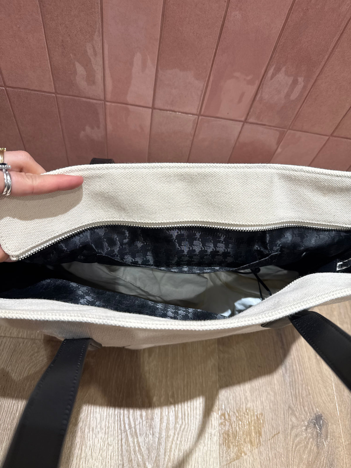 Sac cabas Karl Lagerfeld 04/06