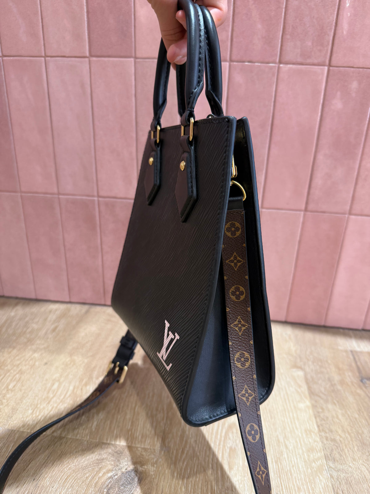 Sac Louis Vuitton plat épi bb 17/06