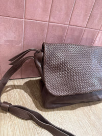 Sac marron bandoulière croisé Naterra 01/06