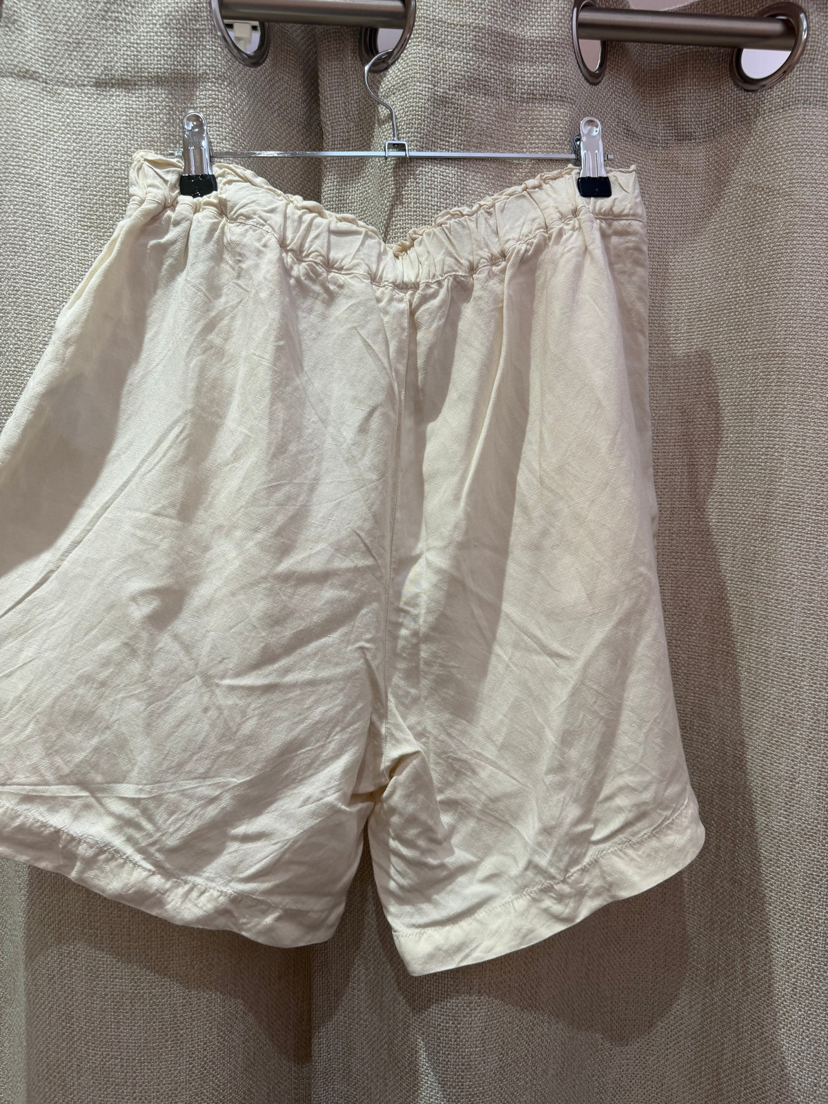 Short Beige Yerse - 40