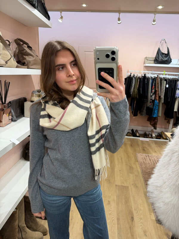 Écharpe Burberry 100% cachemire 12/10