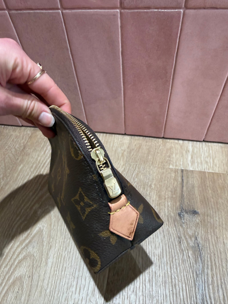 Pochette Louis Vuitton monogramme