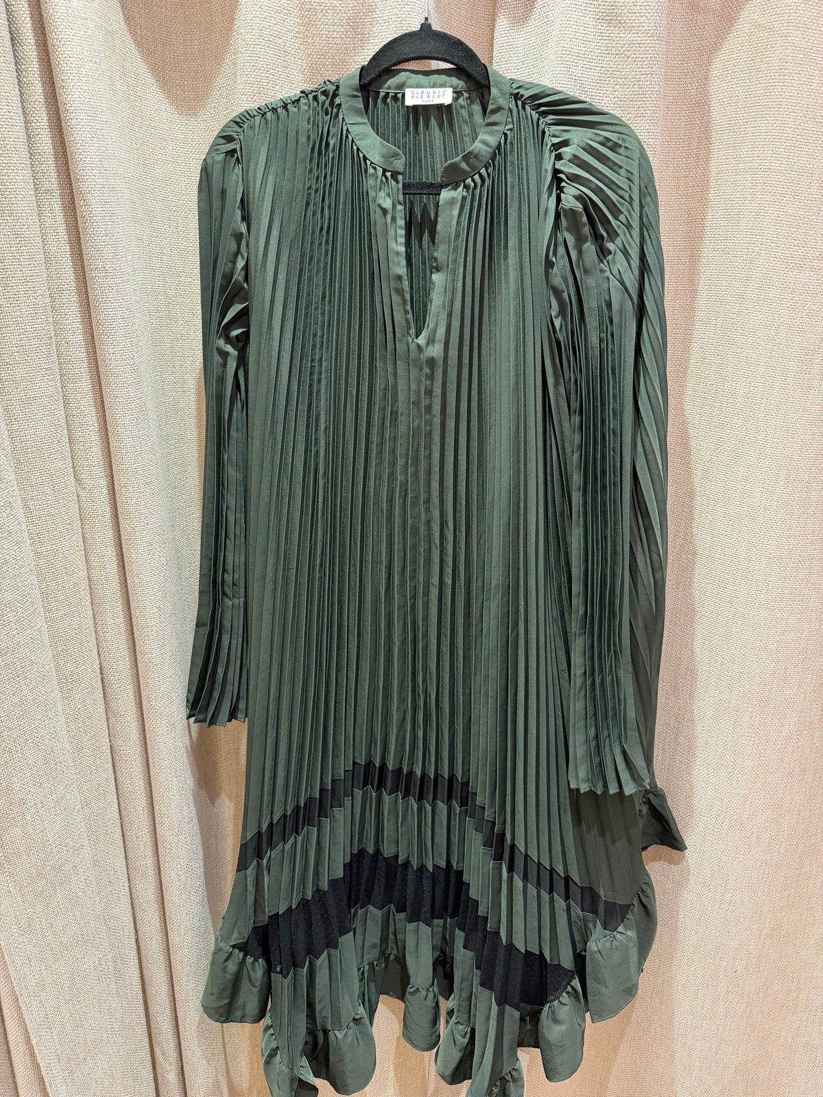 Robe Claudie Pierlot kaki T.38 04/10