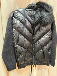Veste moncler T.XS taille grand (36/38) 19/10